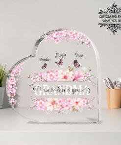Grandma Heart Shape Acrylic Plaque QFUU140303