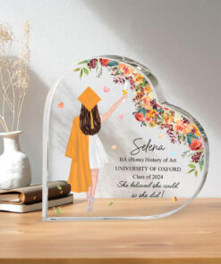 Graduation Gift Heart Shape Acrylic Plaque UKTO3130401