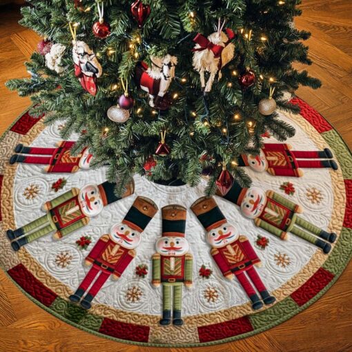 Nutcracker Christmas Tree Skirt QFHM5081006 - Image 2