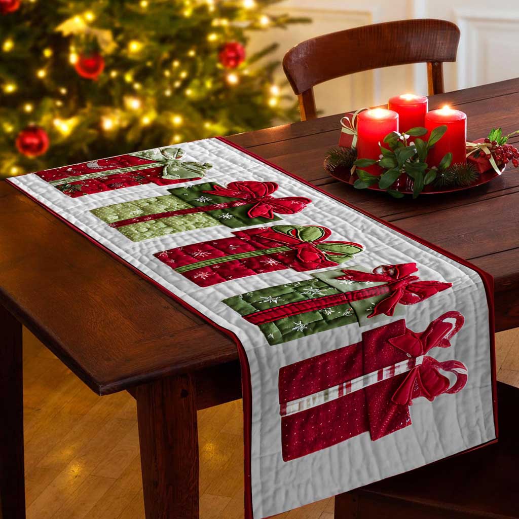 Christmas Present Table Runner QFTD5171003 - Image 2